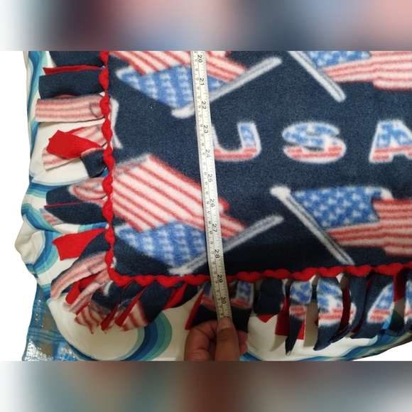 👜$3 - USA handmade‎ blanket - Picture 7 of 10